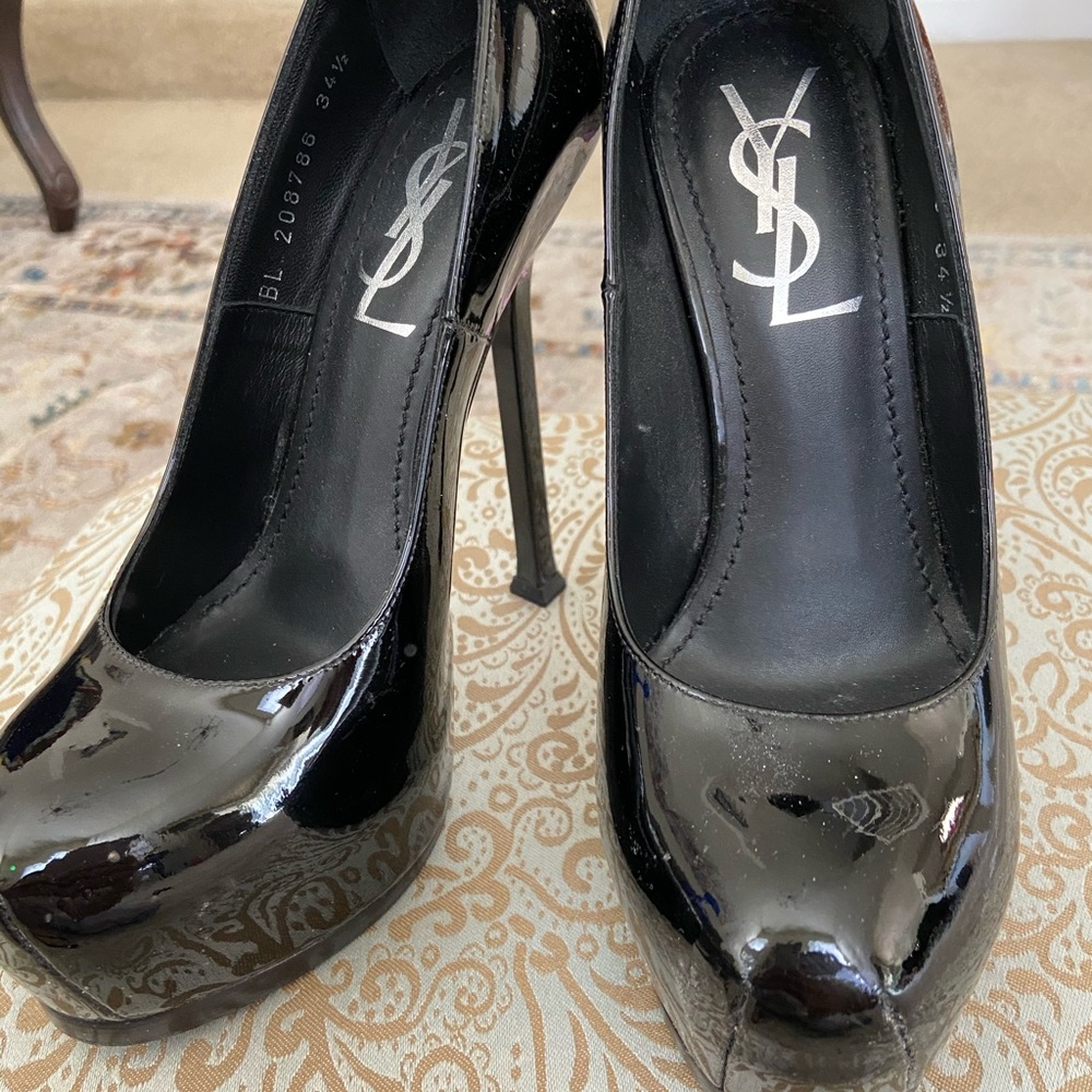 YSL YSL Saint Laurent Black Patent Leather Tribute Platform Pumps. SIZE 34 1/2